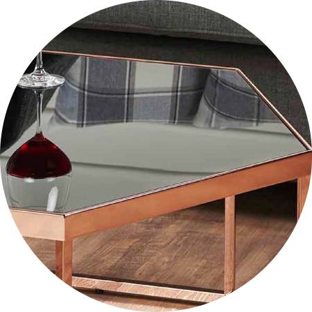 Fekete üveg asztallap.